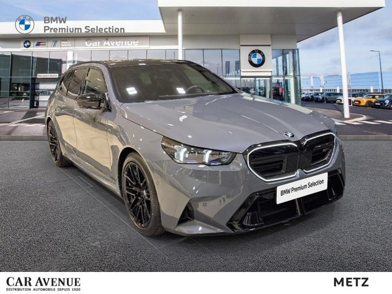 Occasion BMW M5 Touring 4.4 V8 PHEV 727ch 2025 BMW Ind Storm Bay mét/Toit+rétros noirs 174890 € à Metz