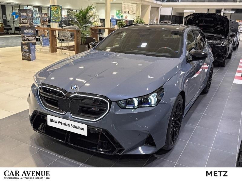 Occasion BMW M5 Touring 4.4 V8 PHEV 727ch 2025 BMW Ind Storm Bay mét/Toit+rétros noirs 174890 € à Metz