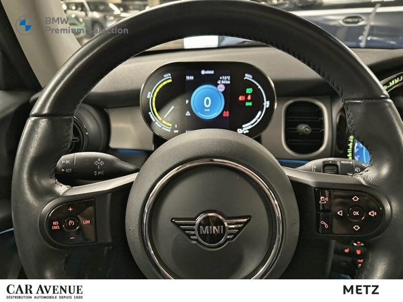 Occasion MINI Mini Cooper SE 184ch Edition Camden BVA 5CV 2021 British Racing Green 19999 € à Metz
