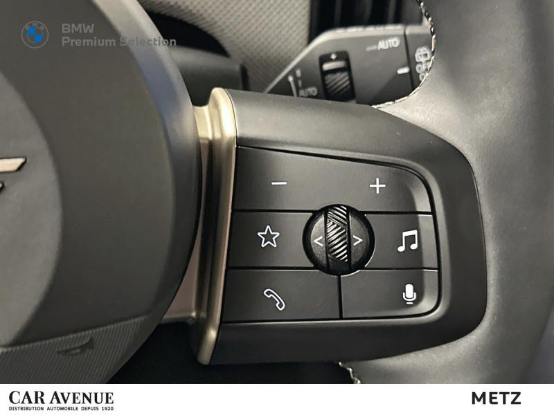 Used MINI Cooper 5 Portes C 156ch Favoured DKG7 2025 Argenté € 33499 in Metz