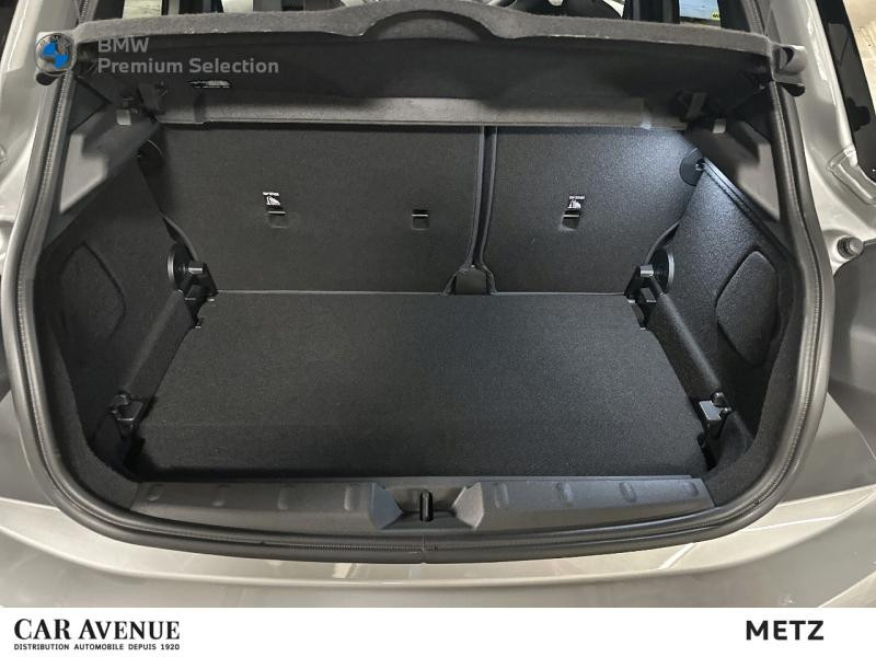 Used MINI Cooper 5 Portes C 156ch Favoured DKG7 2025 Argenté € 33499 in Metz