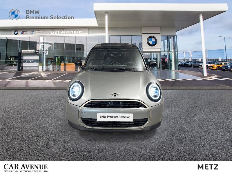 Used MINI Cooper 5 Portes C 156ch Favoured DKG7 2025 Argenté € 33499 in Metz