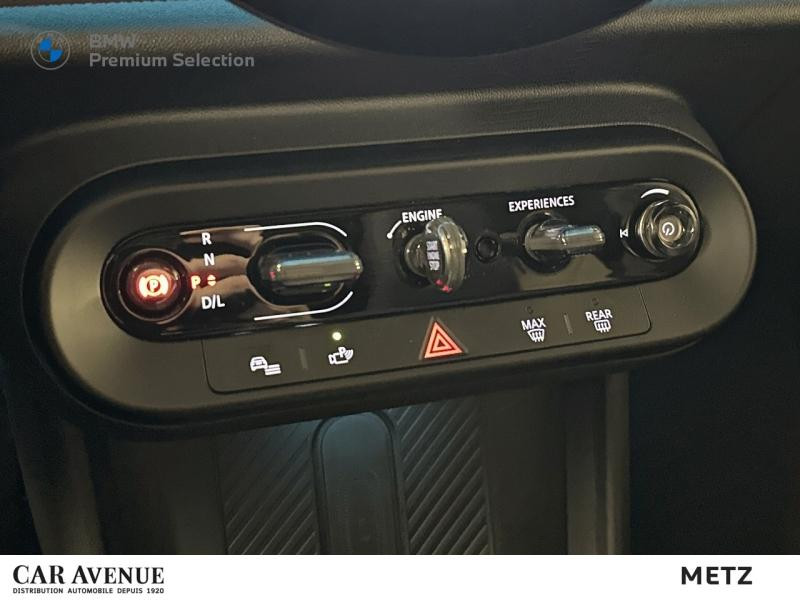Used MINI Cooper 5 Portes C 156ch Favoured DKG7 2025 Argenté € 33499 in Metz