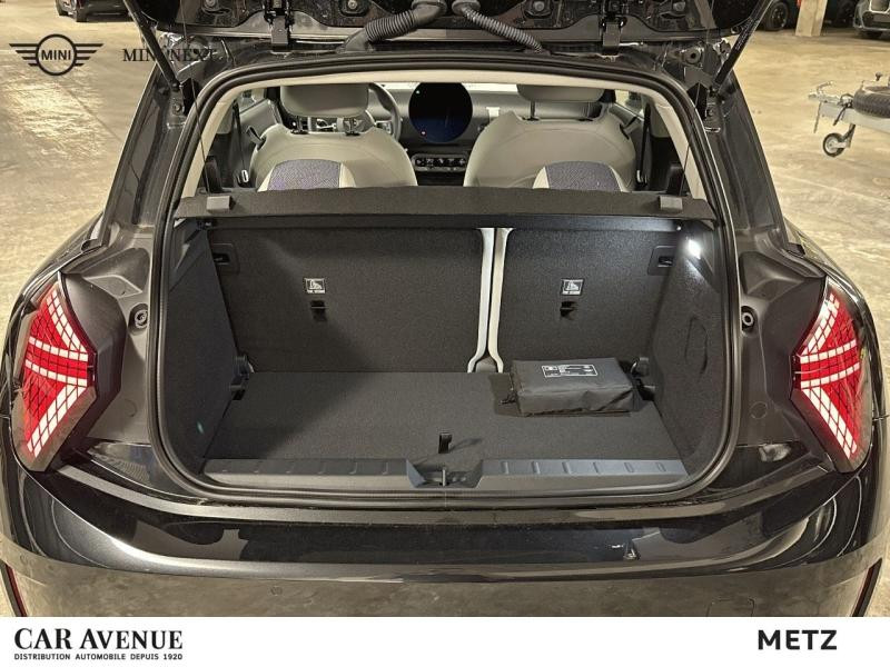 Occasion MINI Cooper 3 Portes SE 218ch Classic 2025 Midnight Black II 37999 € à Metz