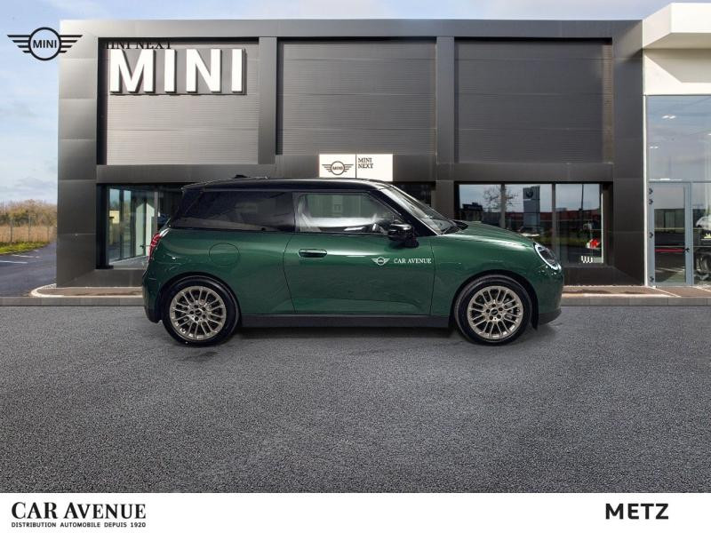 Used MINI Cooper 3 Portes E 184ch Favoured 2025 British Racing Green € 37999 in Metz