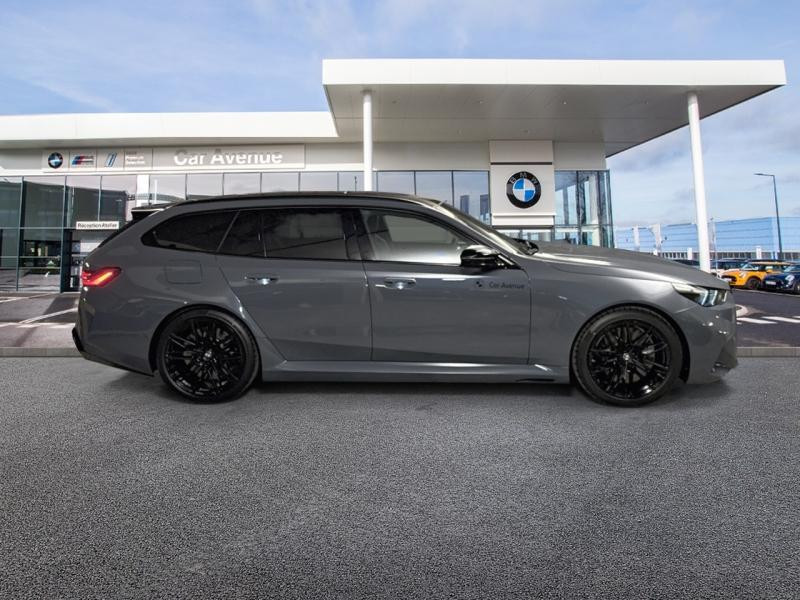 Used BMW M5 Touring 4.4 V8 PHEV 727ch 2025 BMW Ind Storm Bay mét/Toit+rétros noirs € 174890 in Metz