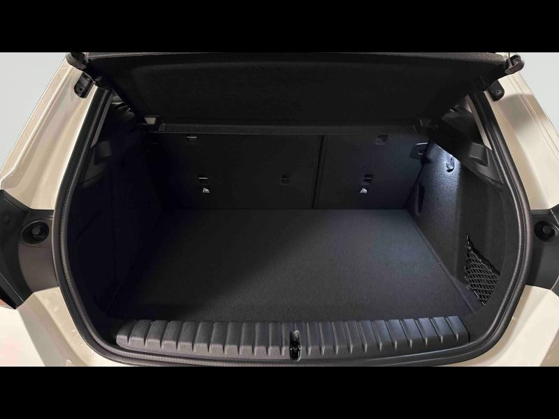 Used BMW Série 1 120A 170ch M Sport Design DKG7 2025 Blanc € 36990 in Metz