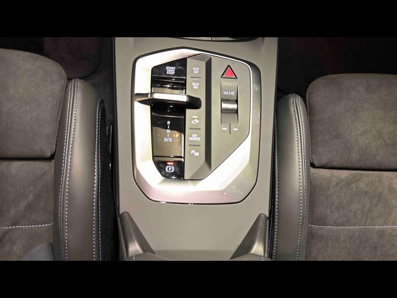 Used BMW Série 1 120A 170ch M Sport DKG7 2025 Fire Red métallisé € 43990 in Metz