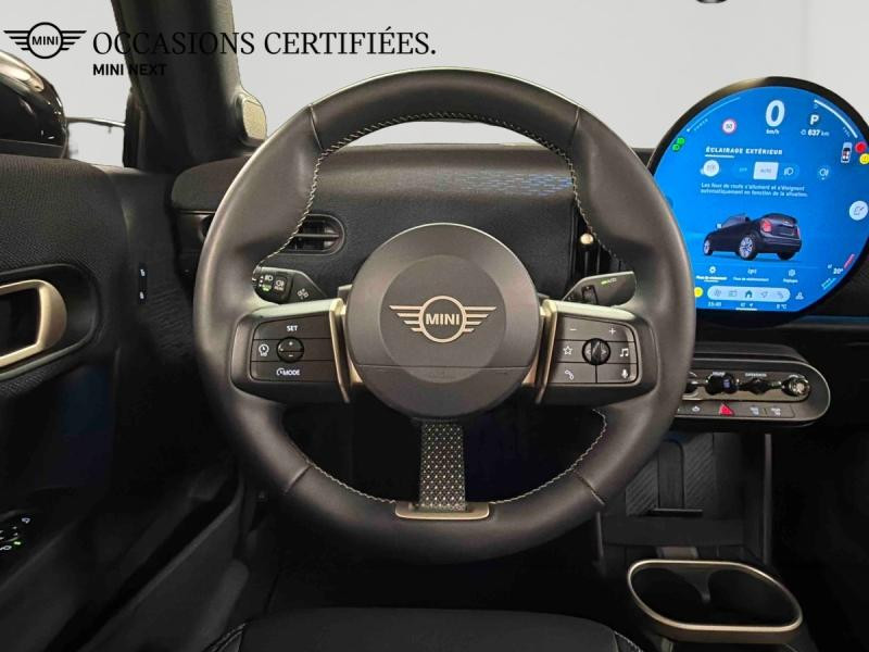 Used MINI Cabrio C 163ch Favoured DKG7 2025 Midnight Black II € 35999 in Metz