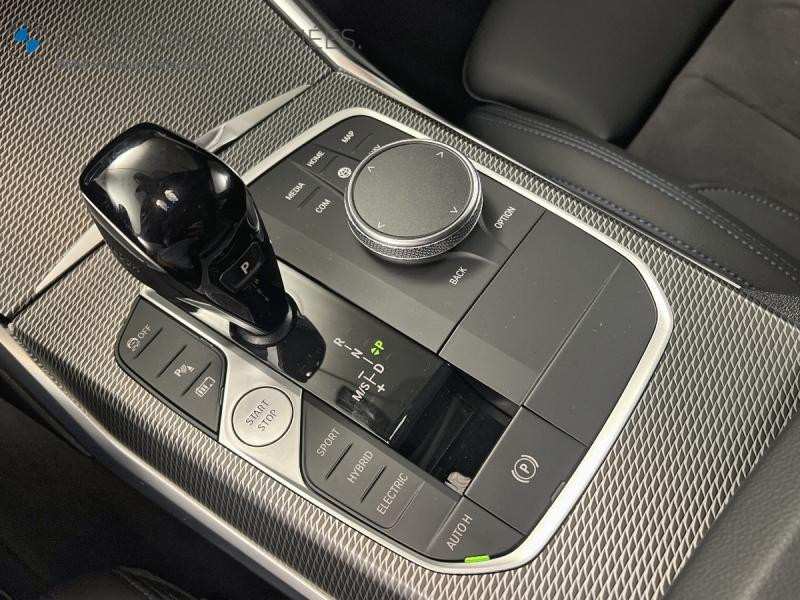 Used BMW Série 3 Touring 330eA xDrive 292ch M Sport 2022 BMW Individual Tanzaniteblau € 42599 in Metz