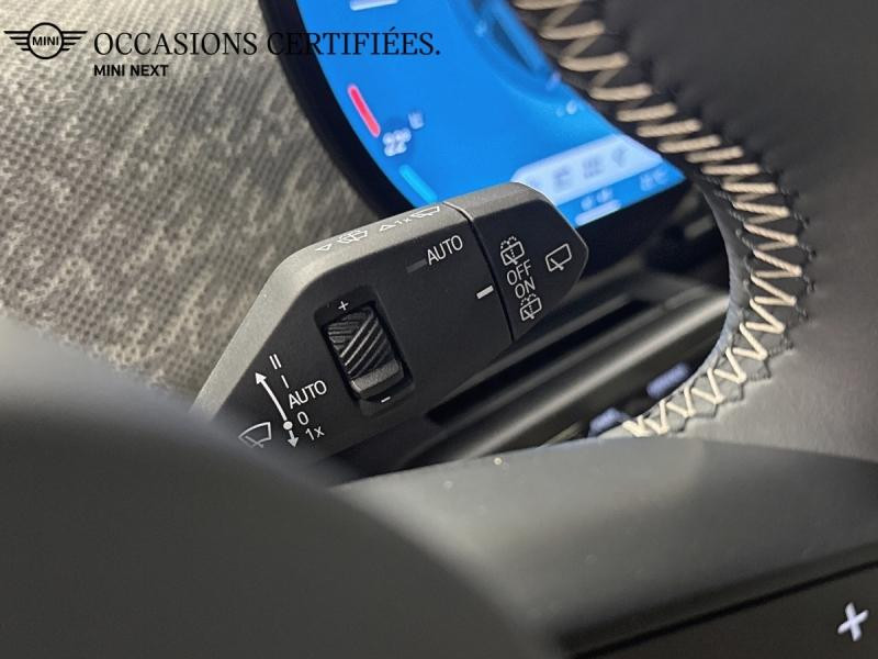 Used MINI Cooper 3 Portes E 184ch Favoured 2025 British Racing Green € 31999 in Metz