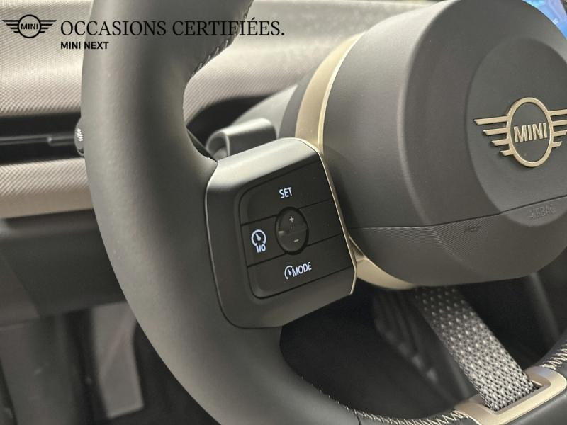 Used MINI Cooper 3 Portes E 184ch Favoured 2025 British Racing Green € 31999 in Metz