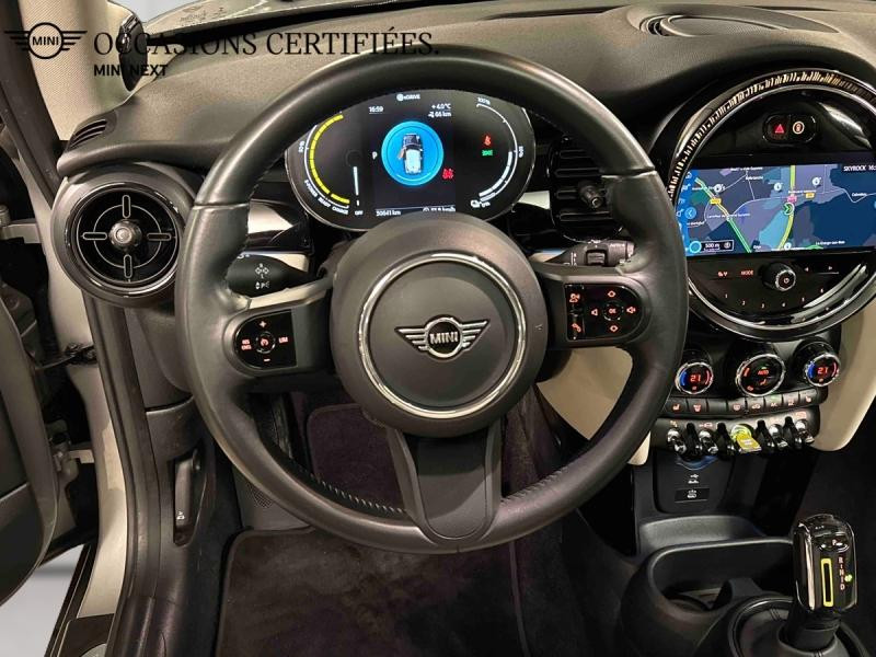 Occasion MINI Mini Cooper SE 184ch Edition Premium Plus BVA 5CV 2022 Melting Silver III 19999 € à Metz