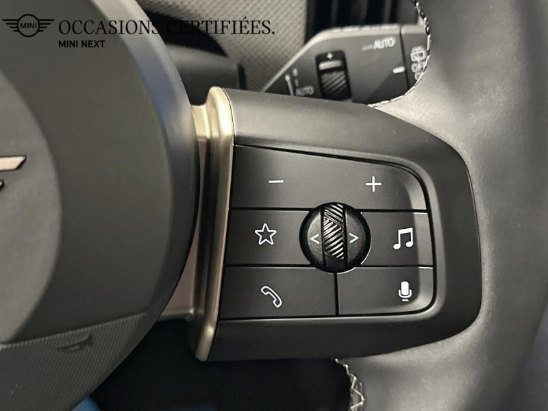 Used MINI Cooper 5 Portes C 156ch Favoured DKG7 2025 Argenté € 32999 in Metz