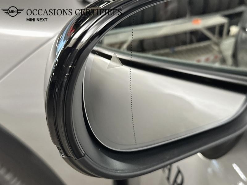 Used MINI Cooper 5 Portes C 156ch Favoured DKG7 2025 Argenté € 32999 in Metz