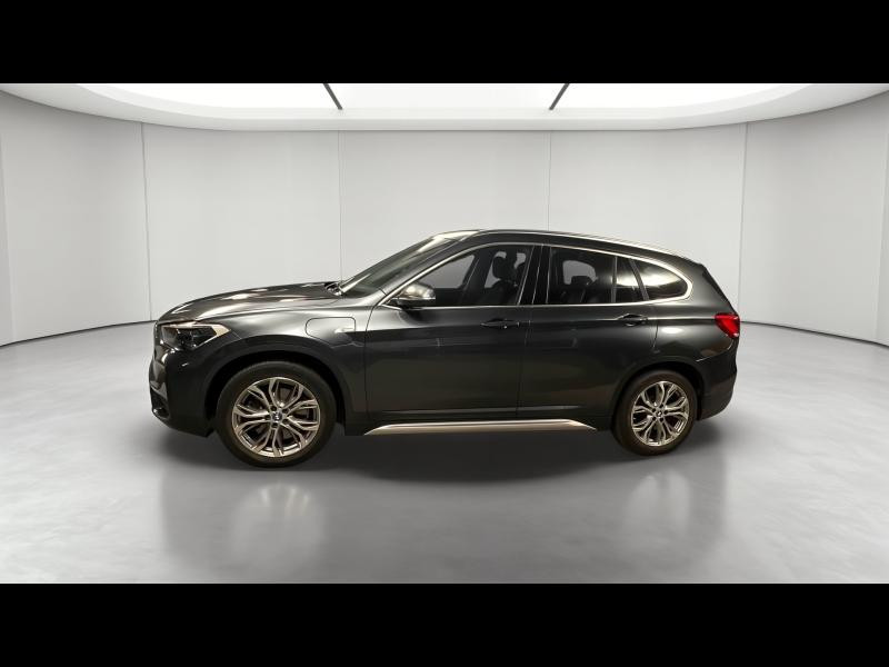 Occasion BMW X1 xDrive25eA 220ch xLine 6cv 2022 Mineralgrau 31999 € à Metz
