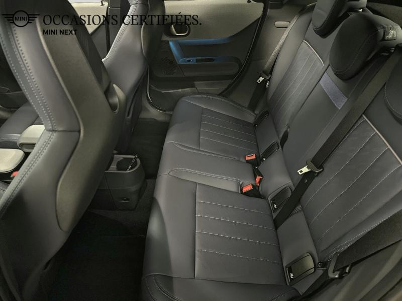 Used MINI Cooper 5 Portes C 156ch Favoured DKG7 2025 Argenté € 32999 in Metz