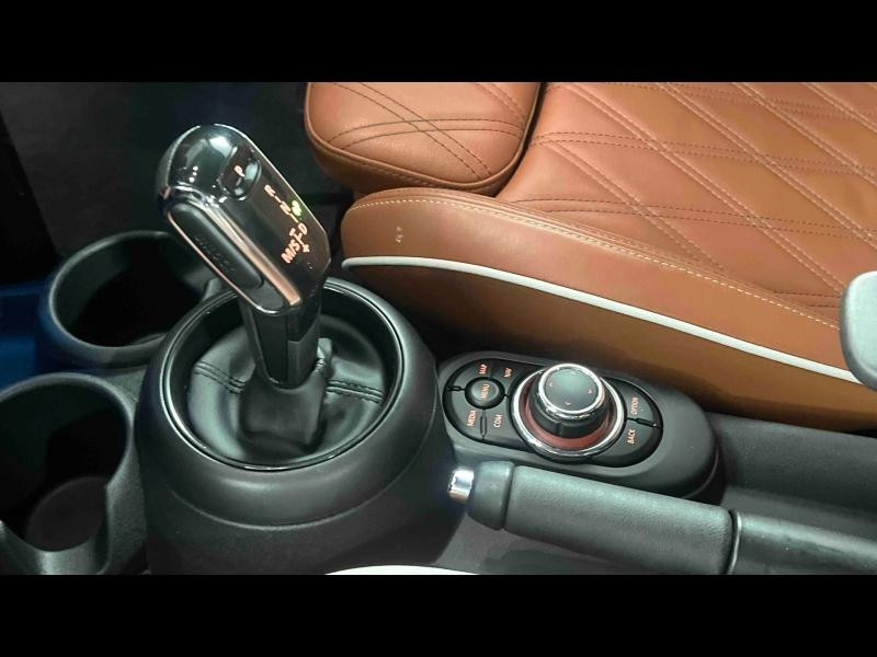 Occasion MINI Mini 5 Portes Cooper 136ch Edition Premium Plus BVA7 2023 British Racing Green 27599 € à Metz