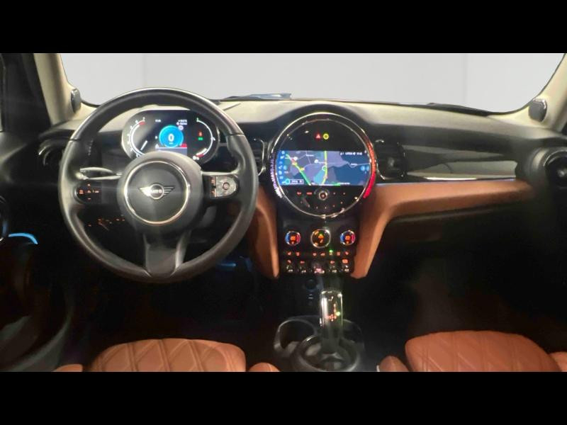 Occasion MINI Mini 5 Portes Cooper 136ch Edition Premium Plus BVA7 2023 British Racing Green 27599 € à Metz
