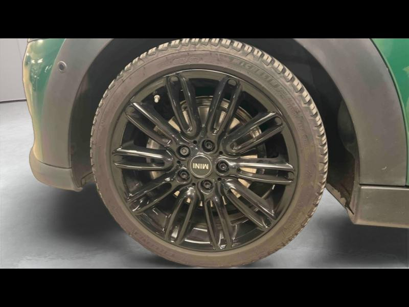 Occasion MINI Mini 5 Portes Cooper 136ch Edition Premium Plus BVA7 2023 British Racing Green 27599 € à Metz