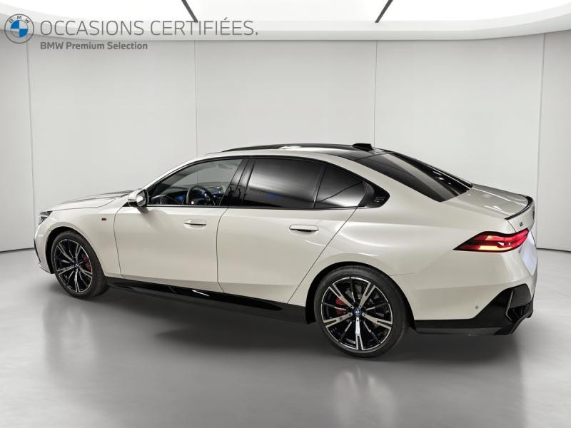 Occasion BMW Série 5 i5 340ch M Sport eDrive40 2025 Mineralweiss métallisé 56999 € à Metz