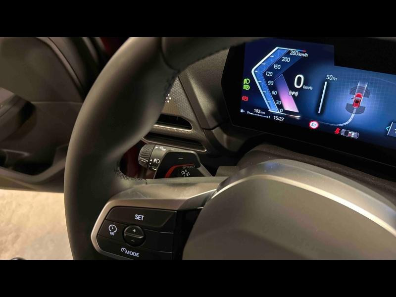 Used BMW Série 1 120A 170ch M Sport DKG7 2025 Fire Red métallisé € 43990 in Metz