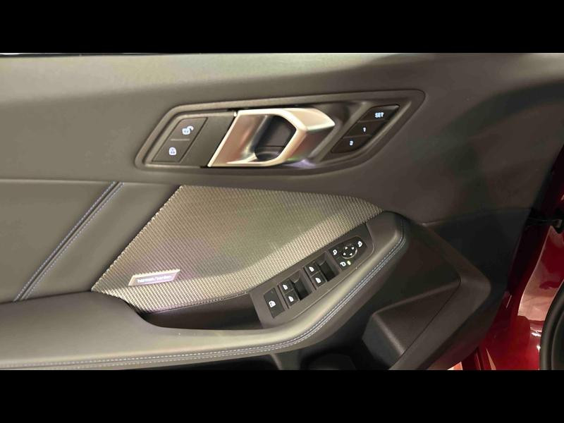 Used BMW Série 1 120A 170ch M Sport DKG7 2025 Fire Red métallisé € 43990 in Metz