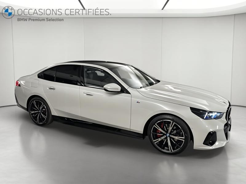 Occasion BMW Série 5 i5 340ch M Sport eDrive40 2025 Mineralweiss métallisé 56999 € à Metz