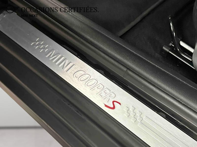 Occasion MINI Mini 5 Portes Cooper S 178ch Edition Premium Plus BVA7 2022 Midnight Black II 31999 € à Metz
