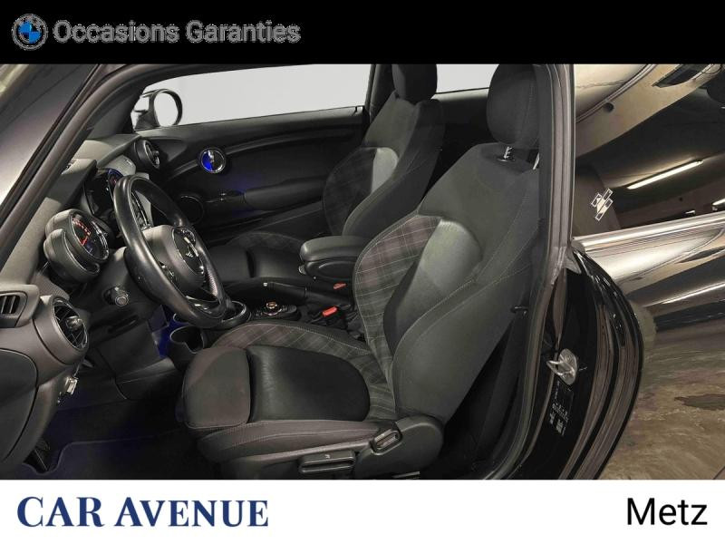Occasion MINI Mini Cooper D 116ch Blackfriars BVA 2018 Midnight Black 18999 € à Metz