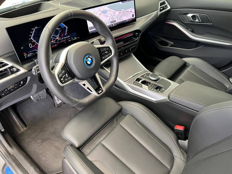 Occasion BMW Série 3 330eA xDrive 292ch M Sport 2024 Skyscrapergrau métallisé 68990 € à Forbach