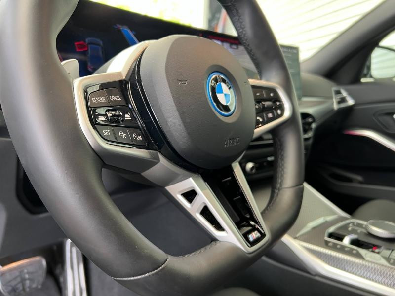 Occasion BMW Série 3 330eA xDrive 292ch M Sport 2024 Skyscrapergrau métallisé 68990 € à Forbach