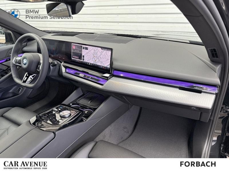 Occasion BMW Série 5 i5 340ch M Sport Edition eDrive40 2025 Saphirschwarz métallisé 61990 € à Forbach