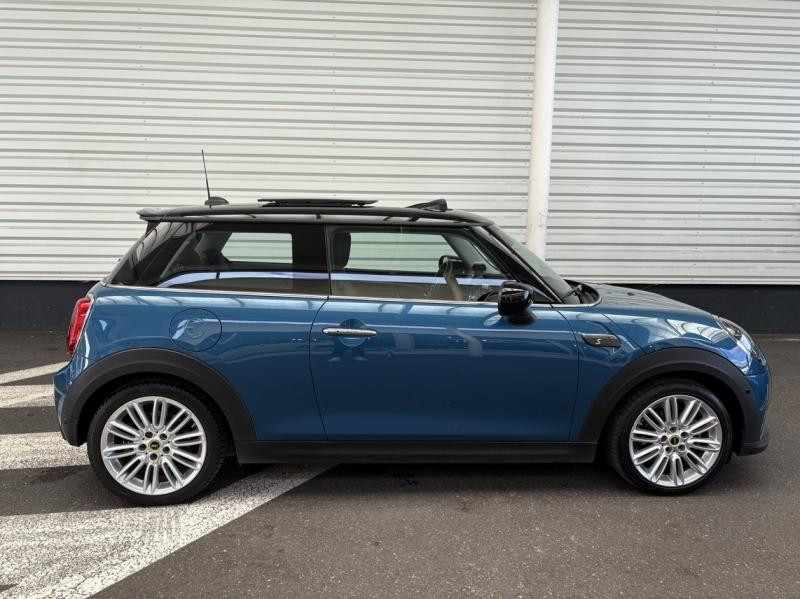 Occasion MINI Mini Cooper SE 184ch Edition Premium Plus BVA 5CV 2022 Island Blue 18990 € à Forbach