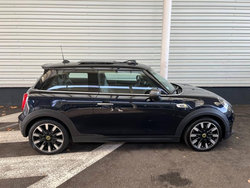 Occasion MINI Mini Cooper SE 184ch Yours BVA 2020 Enigmatic Black 16490 € à Forbach