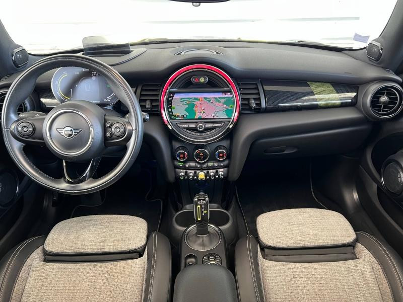 Occasion MINI Mini Cooper SE 184ch Yours BVA 2020 Enigmatic Black 16490 € à Forbach