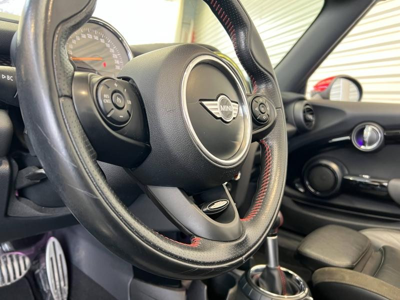 Occasion MINI Cabrio Cooper S 192ch John Cooper Works BVAS 2016 Midnight Black 22990 € à Forbach