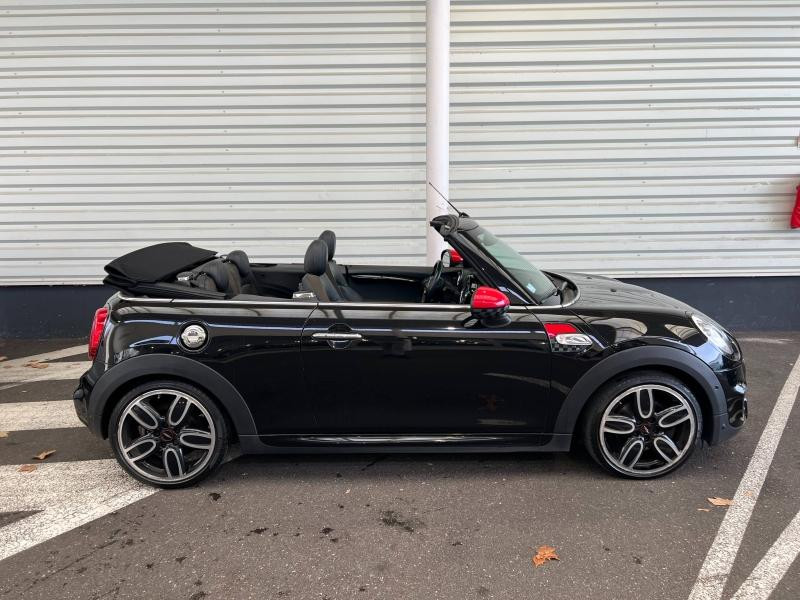 Occasion MINI Cabrio Cooper S 192ch John Cooper Works BVAS 2016 Midnight Black 22990 € à Forbach
