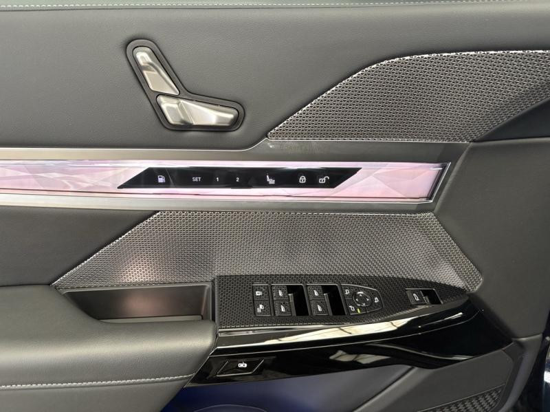 Occasion BMW Série 7 750eA xDrive 489ch M Sport 2025 M Carbonschwarz métallisé 109990 € à Forbach