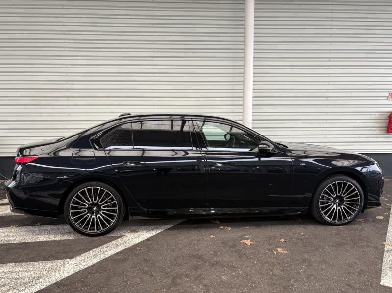 Occasion BMW Série 7 750eA xDrive 489ch M Sport 2025 M Carbonschwarz métallisé 109990 € à Forbach