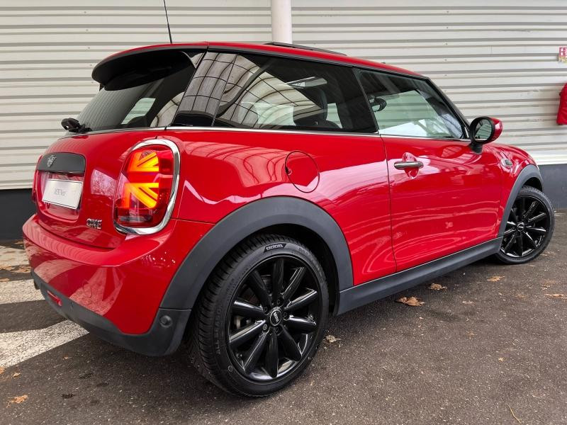 Occasion MINI Mini One 102ch  Edition Greenwich BVA7 2021 Chili Red 21990 € à Forbach