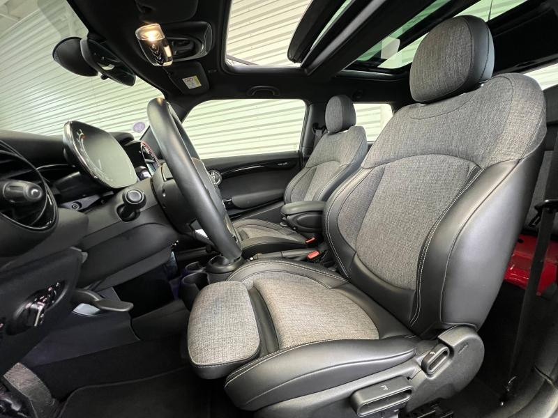 Occasion MINI Mini One 102ch  Edition Greenwich BVA7 2021 Chili Red 21990 € à Forbach