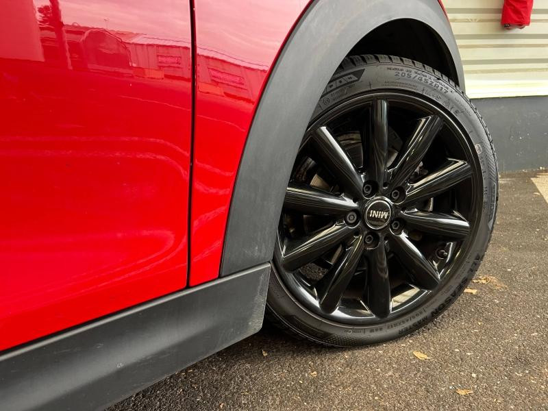 Occasion MINI Mini One 102ch  Edition Greenwich BVA7 2021 Chili Red 21990 € à Forbach