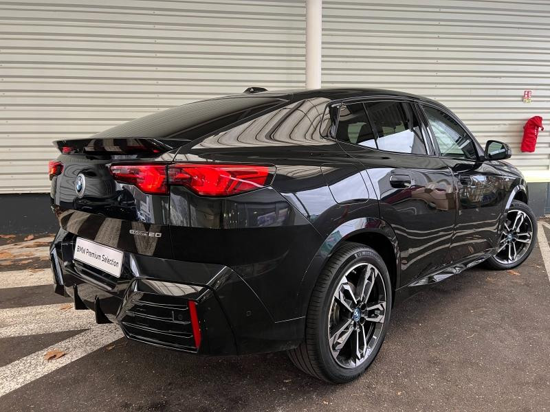 Used BMW X2 iX2 eDrive20 204ch M Sport 2025 Saphirschwarz métallisé € 41900 in Forbach