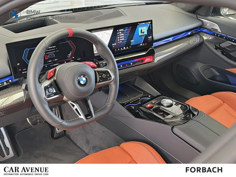 Used BMW M5 Touring 4.4 V8 PHEV 727ch 2025 Sophistograu métal/Toit+rétros noirs € 172990 in Forbach