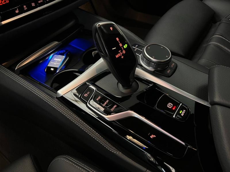 Occasion BMW Série 5 530dA xDrive 286ch M Sport Steptronic 2022 Skyscraper Grau 44990 € à Forbach