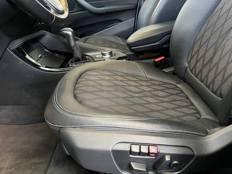 Occasion BMW X1 sDrive18dA 150ch xLine 2017 Glaciersilber 19990 € à Forbach