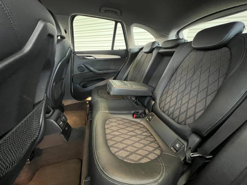Occasion BMW X1 sDrive18dA 150ch xLine 2017 Glaciersilber 19990 € à Forbach