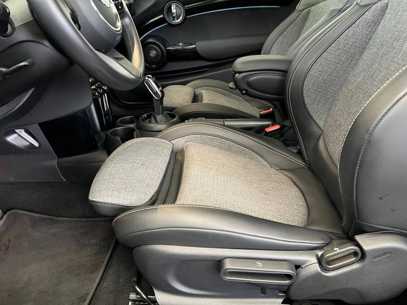 Occasion MINI Mini Cooper 136ch Edition Premium Plus BVA7 2022 Argenté 25990 € à Forbach