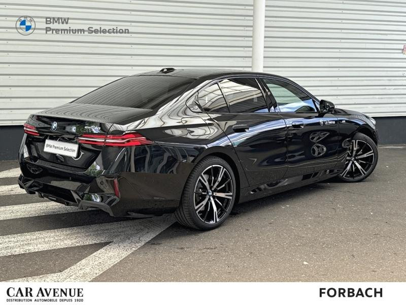 Used BMW Série 5 i5 340ch M Sport eDrive40 2025 Saphirschwarz métallisé € 59990 in Forbach